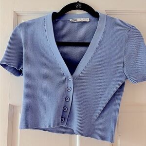 Zara Short-sleeved Button Up Crop Top. Women’s Size M.